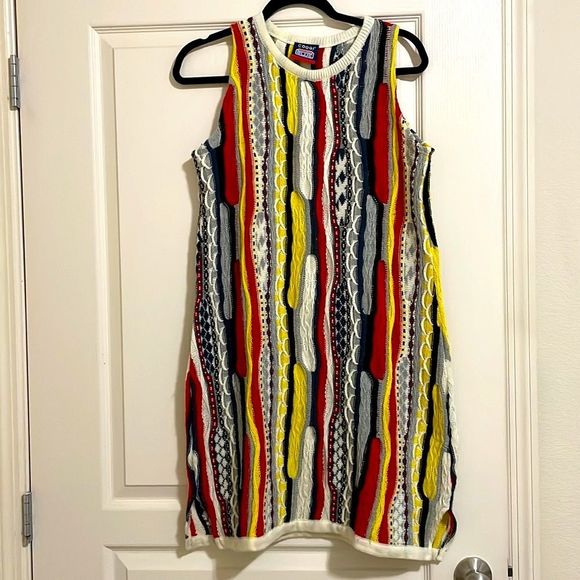 COOGI Dresses & Skirts - COOGI VINTAGE patterned dress